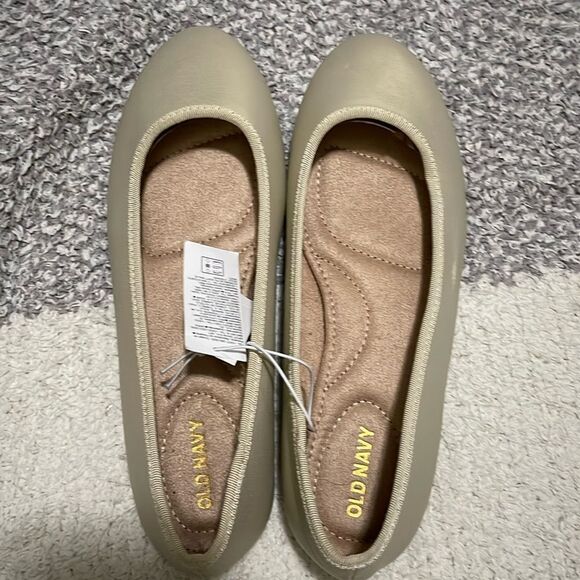 NWT- Old Navy - 6, 8, 9 & 10z Cream Shimmer Ballet Flats - Picture 5 of 6
